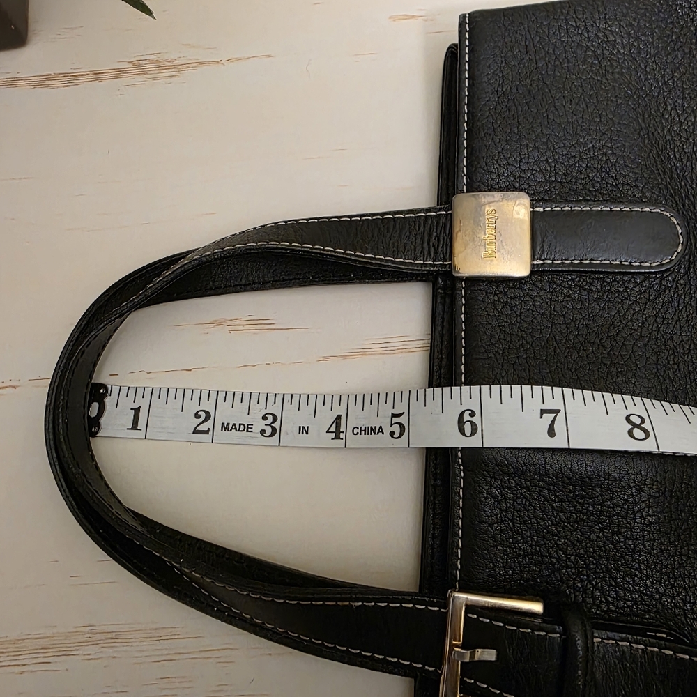 Burberry | Vintage Small Black Leather Handbag - Picture 16 of 16